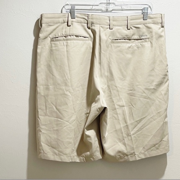 IZOD GOLF Mens Classic Golf Shorts Quick Dry Beige Flat Front 10” Inseam 38 - Picture 2 of 6